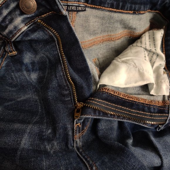 American Eagle Womens Jeans Upcycled Super Hi Rise Jegging Skinny Denim sz 10 - Picture 8 of 8